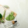 Pack rodillo masajeador facial+Gua Sha de jade verde - Zen Arome