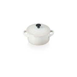 Mini cocotte de cerámica gres esmaltada, color merengue, 10 cm - Le Creuset