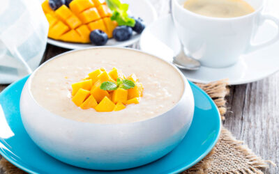 Crema de arroz con dátiles y mango