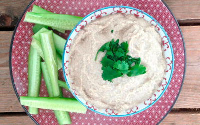 Merienda SEN: Paté de semillas de girasol con palitos de pepino