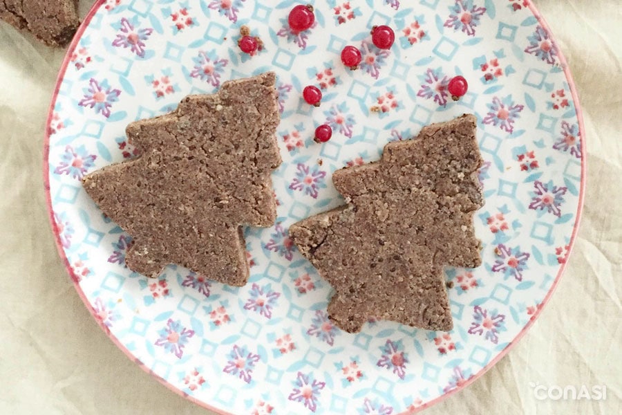 Galletas de jengibre con forma de árbol