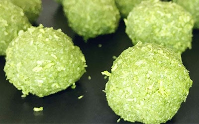 Bolitas antioxidantes y energéticas con matcha