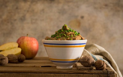 Paté de tempeh con manzana y nueces