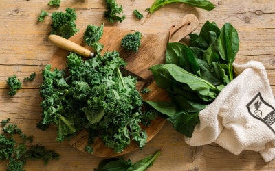 Cómo cocinar las verduras de hoja verde