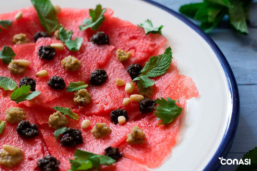 Carpaccio de sandía visto de cerca