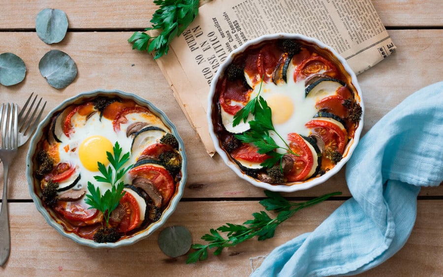 Receta de cazuela de verduras al horno con huevo