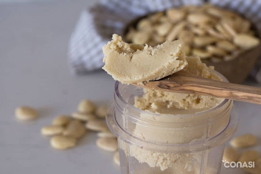 Crema de almendras casera, con batidora o procesador - Blog Conasi