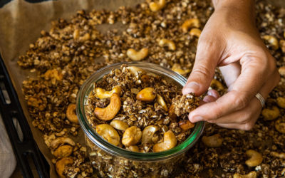 Granola casera en el showcooking de Irene Pérez en Vegana.gal