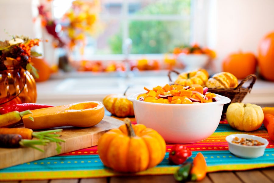 macrobiótica de verano tardío con calabazas y zanahorias