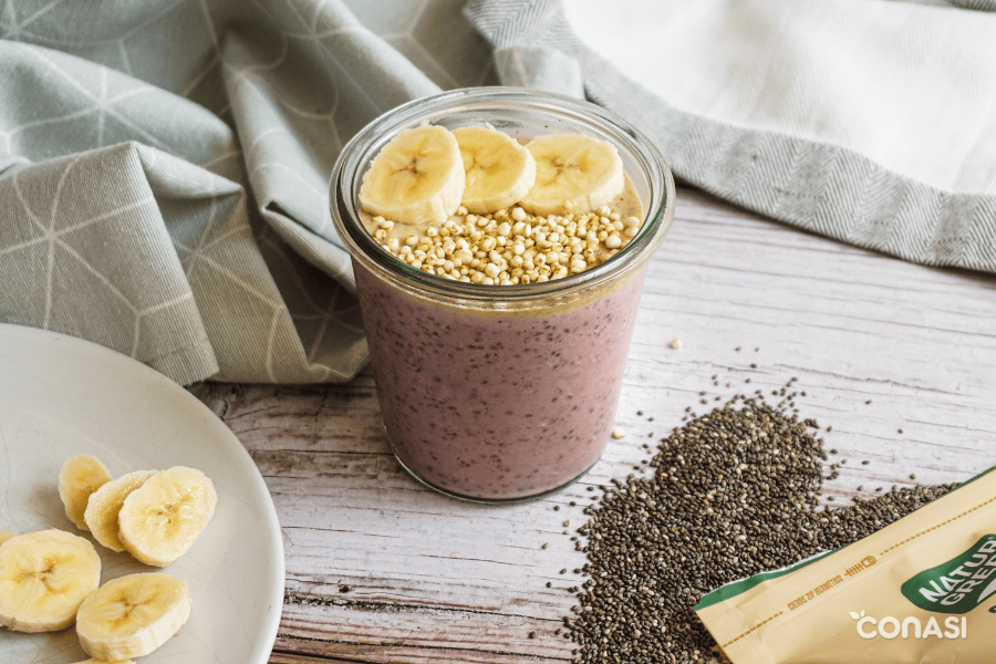 pudin de chía con frutos rojos, plátano y kéfir pudin de chía con frutos rojos, plátano y kéfir